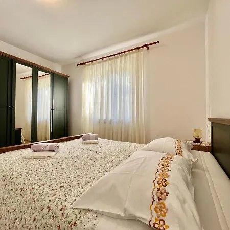 Apartment Apartman Nera Mali Losinj